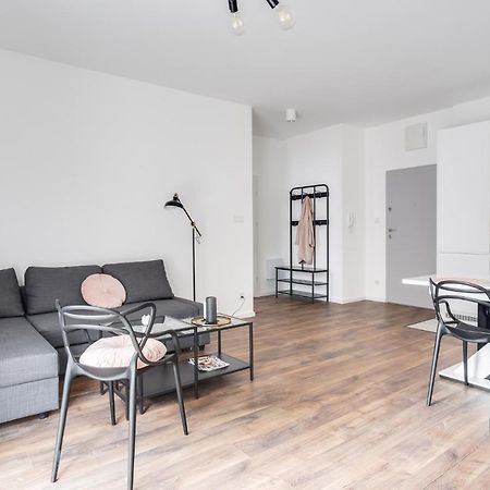 Apartament Chwaliszewo Z Balkonem - Free Parking Poznań Esterno foto
