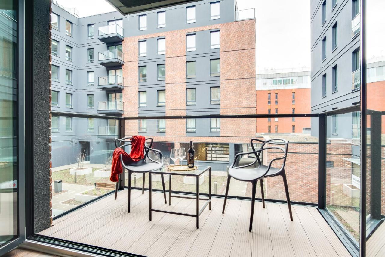 Apartament Chwaliszewo Z Balkonem - Free Parking Poznań Esterno foto
