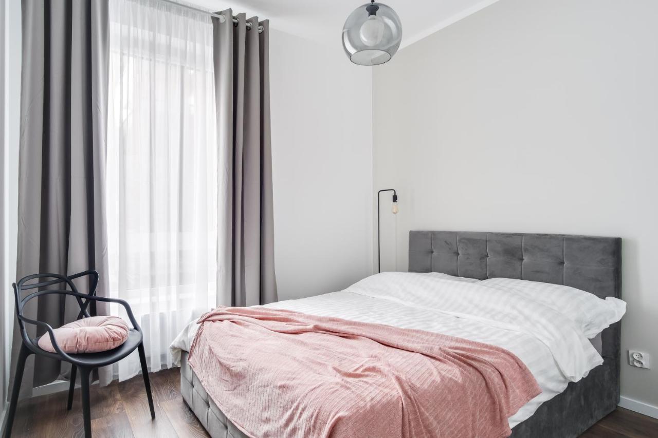 Apartament Chwaliszewo Z Balkonem - Free Parking Poznań Esterno foto